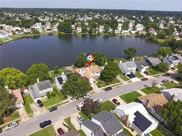 1861 Haviland Dr, Virginia Beach, VA 23454
