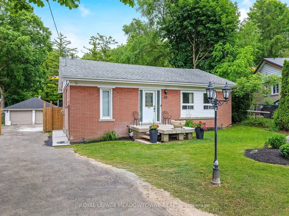 46 Hewson Cres, Halton Hills, ON L7G 2N9