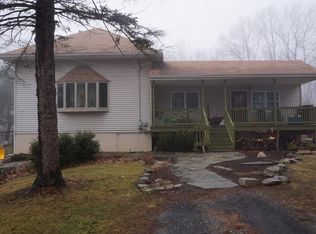 23 Raymond Dr, Pt Jervis, NY 12771