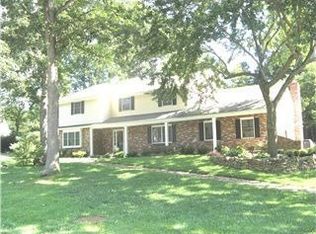 2403 E Heather Rd, Wilmington, DE 19803