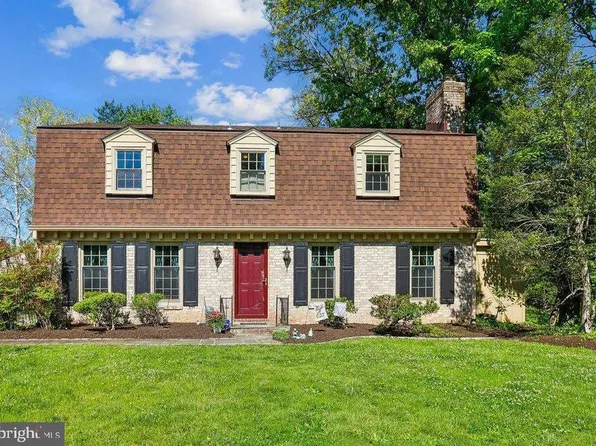 7918 Ruxway Rd, Baltimore, MD 21204