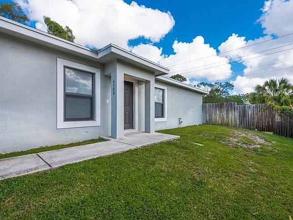 4th image of 4743 Myla Ln