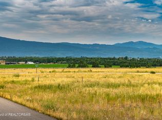 566 Royal Elk Cir, Victor, ID 83455