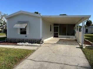 245 Gardenia Dr, Fruitland Park, FL 34731