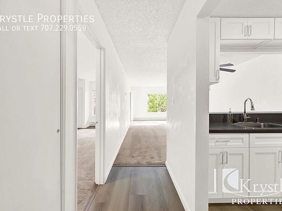 3rd image of 1457 N Camino Alto Dr #218