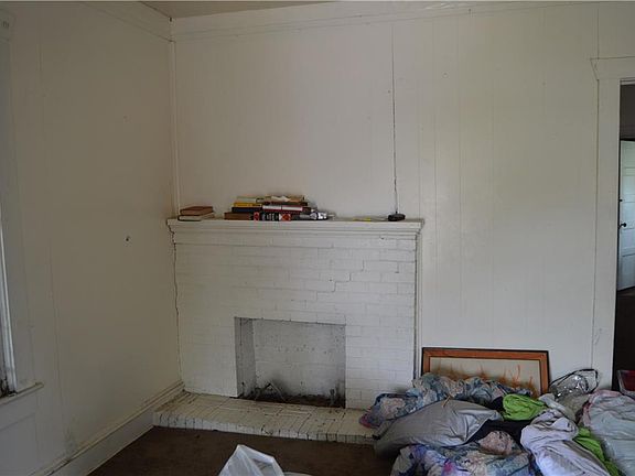 5th image of 1201 W Arlington Ave