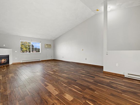 4th image of 1923 Lafayette St APT 7