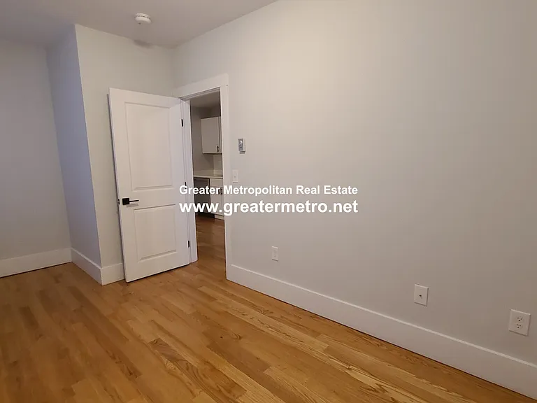 7 Noyes Pl #2 — Photo 6