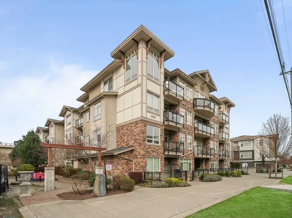 20861 83rd Ave #203, Langley, BC V2Y 0M8