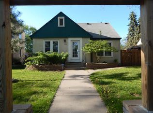 1701 4th St E, Saint Paul, MN 55106