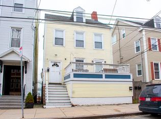 255 Webster St #1A, Boston, MA 02128