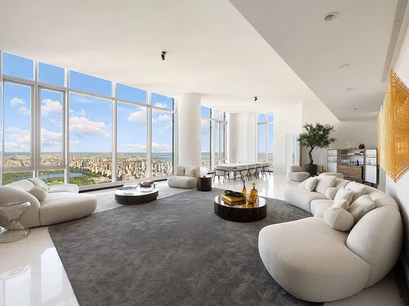 217 W 57th St #97E, New York, NY 10019
