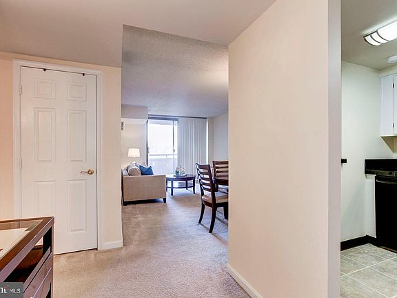 4th image of 4808 Moorland Ln APT 513