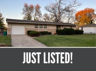 5321 Dexter Dr, Merrillville, IN 46410