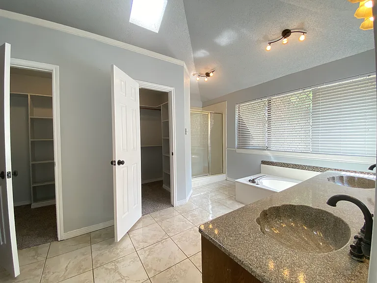 4131 Crossgate Ct — Photo 15