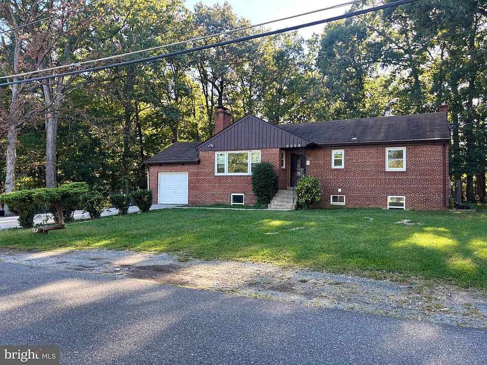1st image of 4421 Ridgecrest Dr
