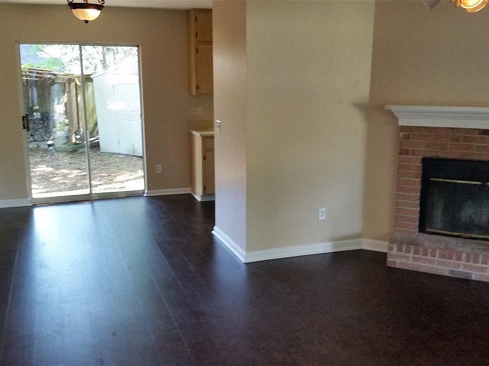 2nd image of 2117 Foster Dr