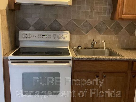 5th image of 11556 SE 58th Ave