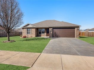 1590 Joseph Way, Centerton, AR 72719