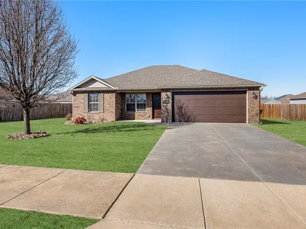 1590 Joseph Way, Centerton, AR 72719