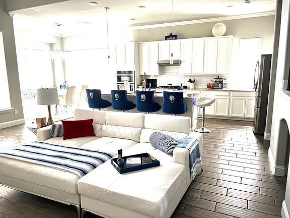 2nd image of 1701 Outpost Creek Ln
