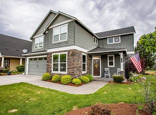 3008 Hazel Ave, Hood River, OR 97031