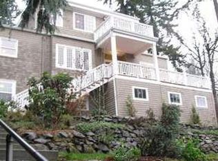 2493 SW Arden Rd, Portland, OR 97201