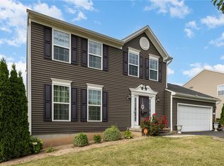 172 E Path Rise, West Henrietta, NY 14586