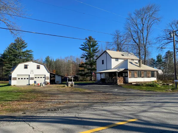 828 Mullen Road, Newport, ME 04953