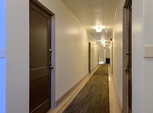 2355 NW Johnson St #103, Portland, OR 97210