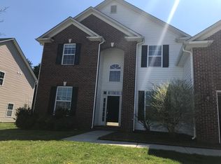 2066 Bluebonnet Ln, Matthews, NC 28104