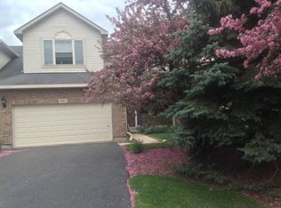 641 W Saint Johns Pl, Addison, IL 60101