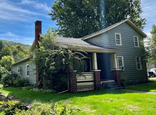 86 School St, Millerton, PA 16936
