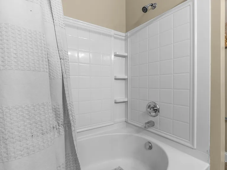 126 Baysdale Dr — Photo 23