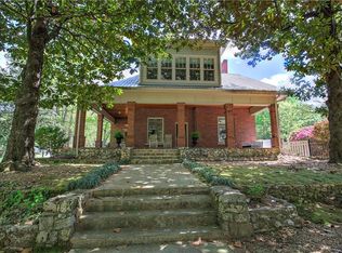 421 Boulevard Hts, Calhoun, GA 30701