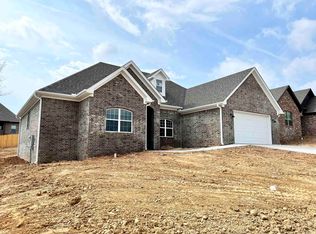 17401 Crooked Oak Dr, North Little Rock, AR 72120