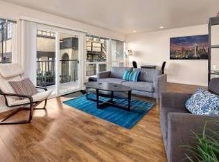 2028 43rd Ave E APT 1-1, Seattle, WA 98112