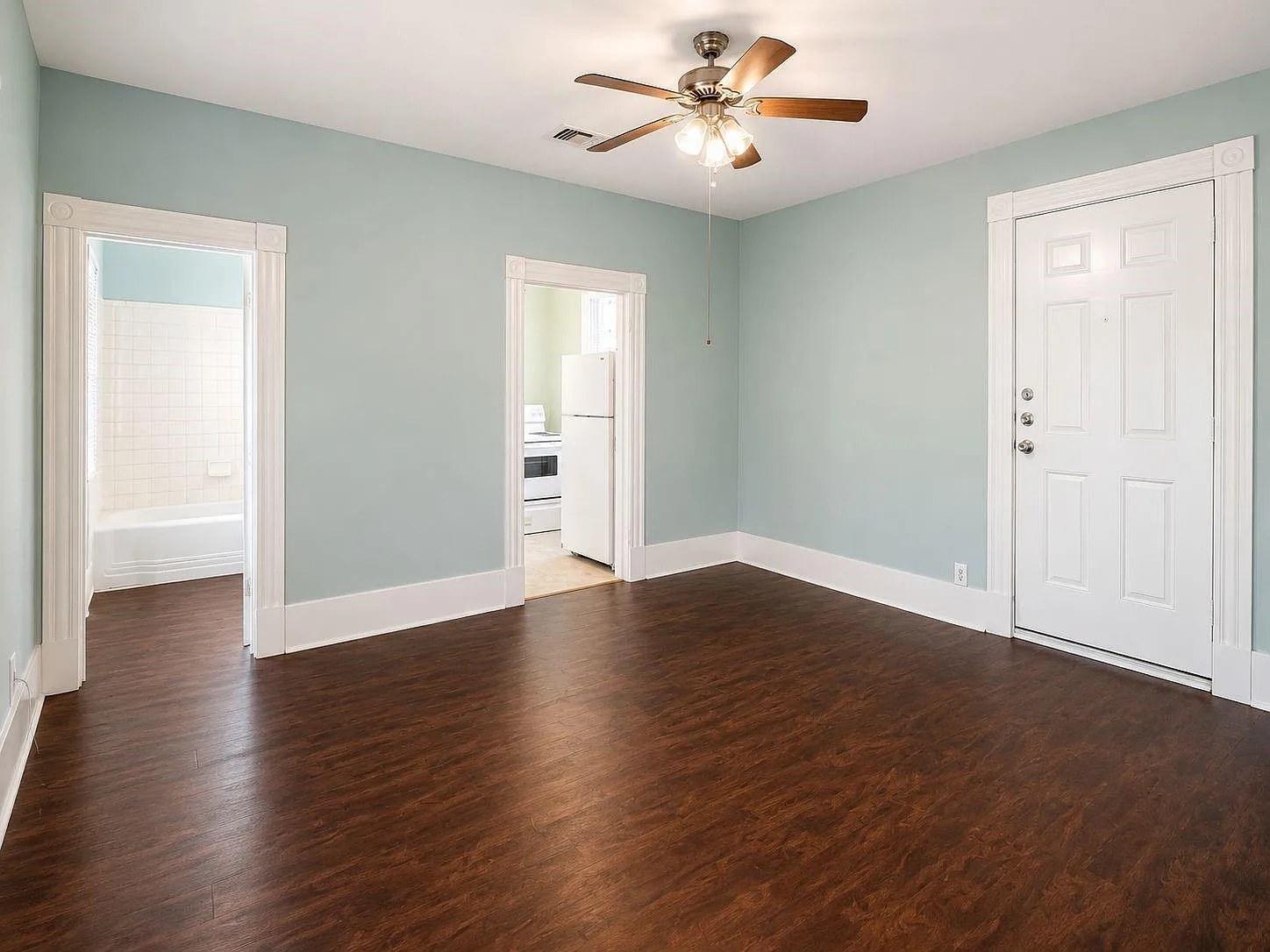 1 bed, 1.0 bath, 550 sqft, $1,100 — Photo 3