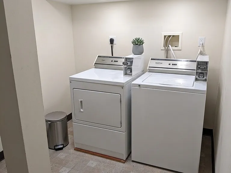 Common Laundry