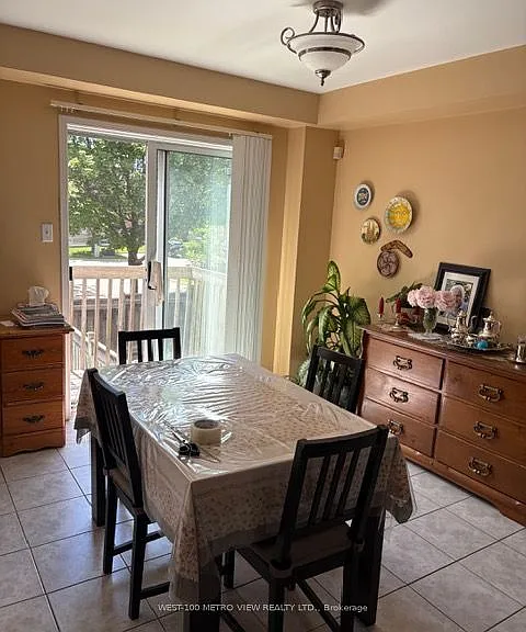 6 Michelle Dr — Photo 5