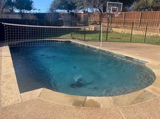 2005 Lamprey Cir, Denton, TX 76210