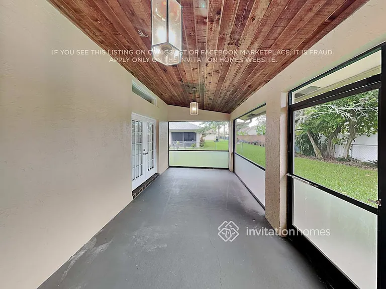 7540 NW 21st Ct — Photo 18