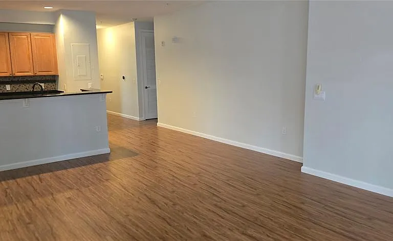 4249 Corrine Dr #8-104 — Photo 52