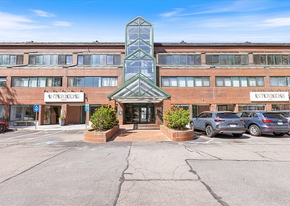 1st image of 58 Merrimac St APT 3-5