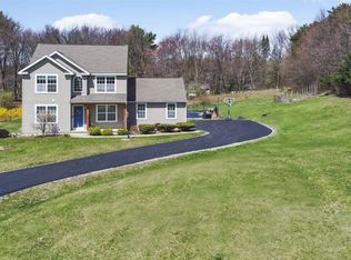 128 Abbey Rd, Poestenkill, NY 12140