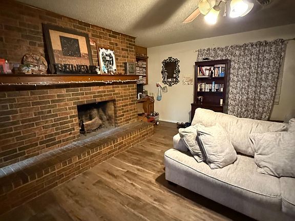 5th image of 4318 58th St