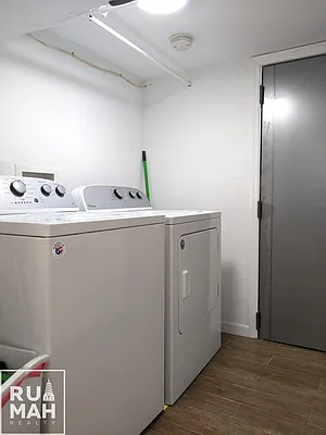 Rented by Rumah Realty Inc | media 25