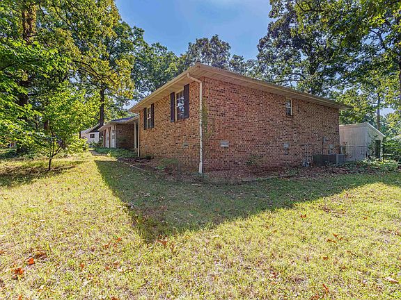 4th image of 120 Kingsway Cir