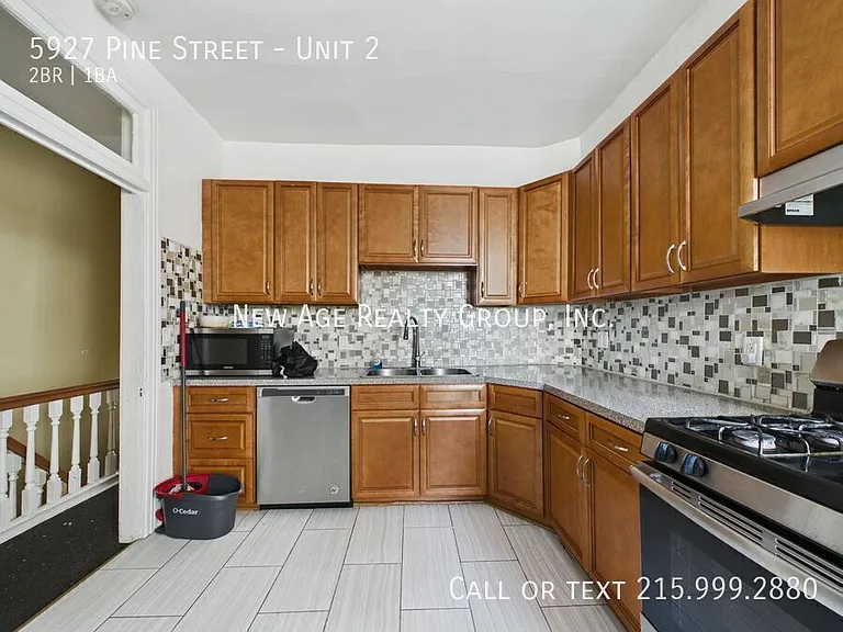 5927 Pine St #2 — Photo 1