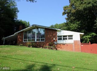 6001 Middleton Ln, Temple Hills, MD 20748